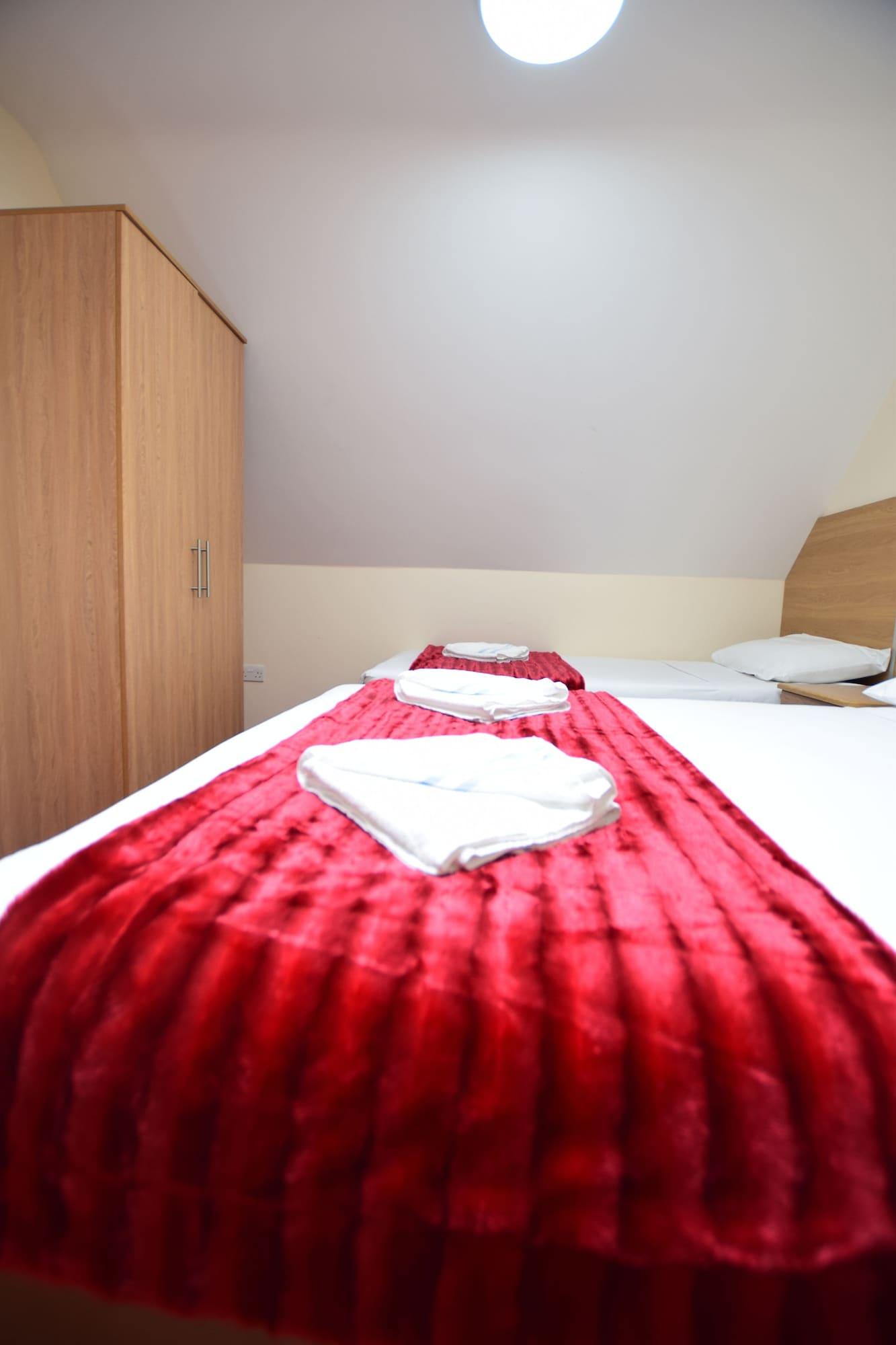 Park Hotel Ілфорд Екстер'єр фото