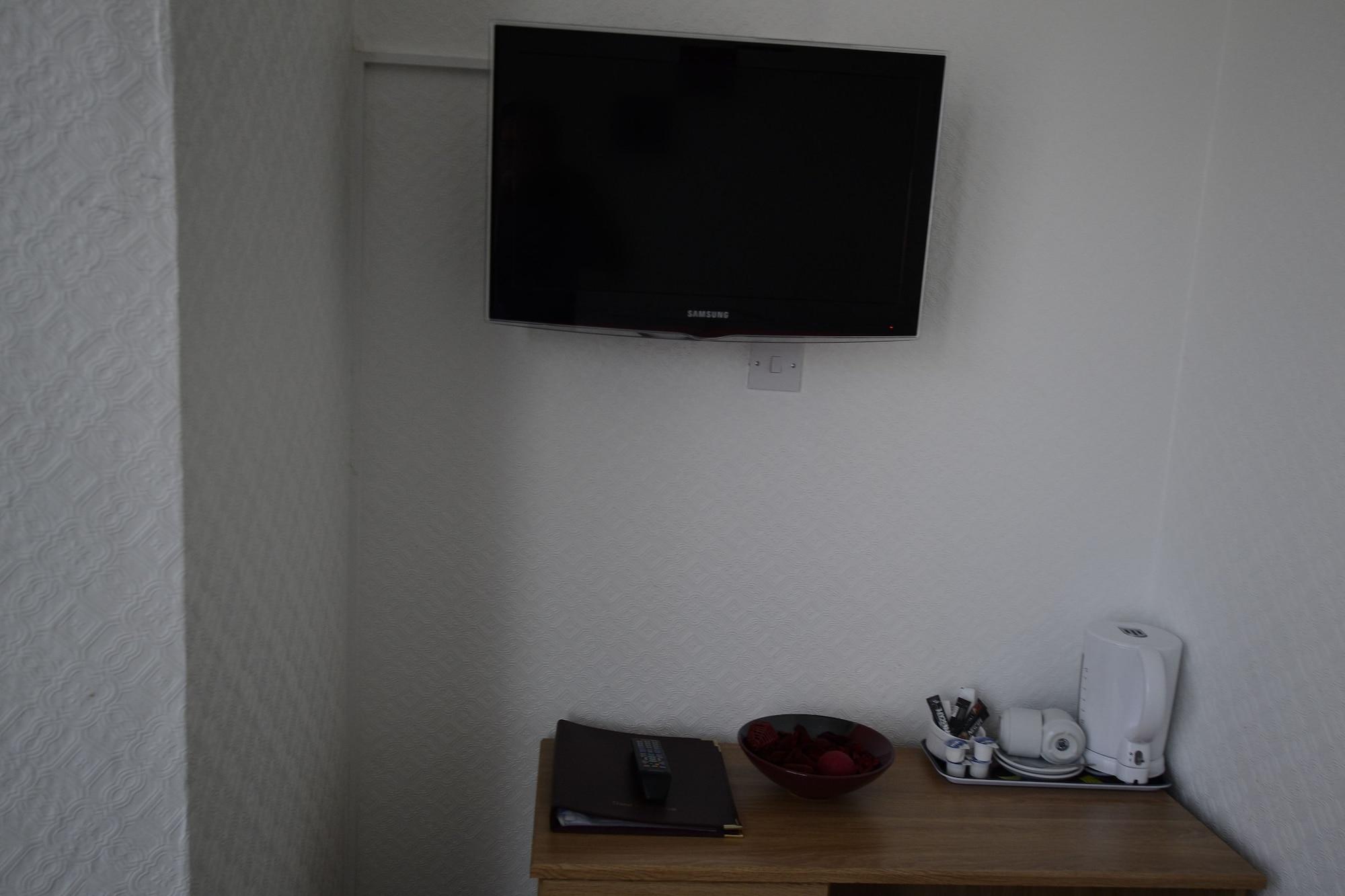 Park Hotel Ілфорд Екстер'єр фото