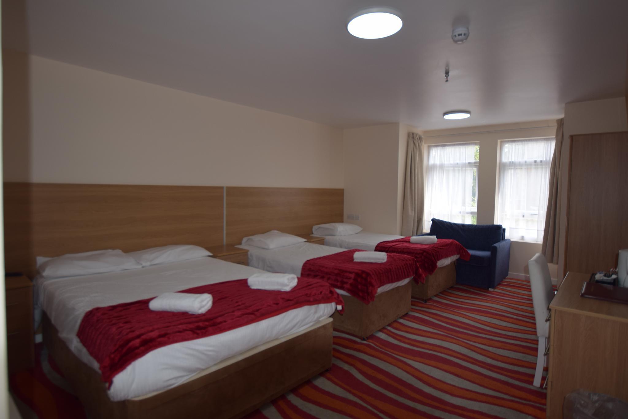 Park Hotel Ілфорд Екстер'єр фото